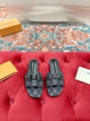 cheap quality Women Louis Vuitton Shoes Model No. 526